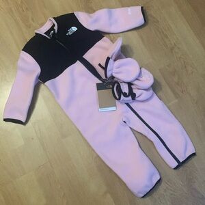NWT The North Face Baby Denali One-Piece Set (includes mitten and boots), 12-18M
